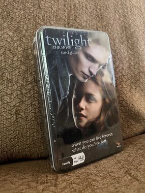 Twilight The Movie Card Game - Black Tin Edition